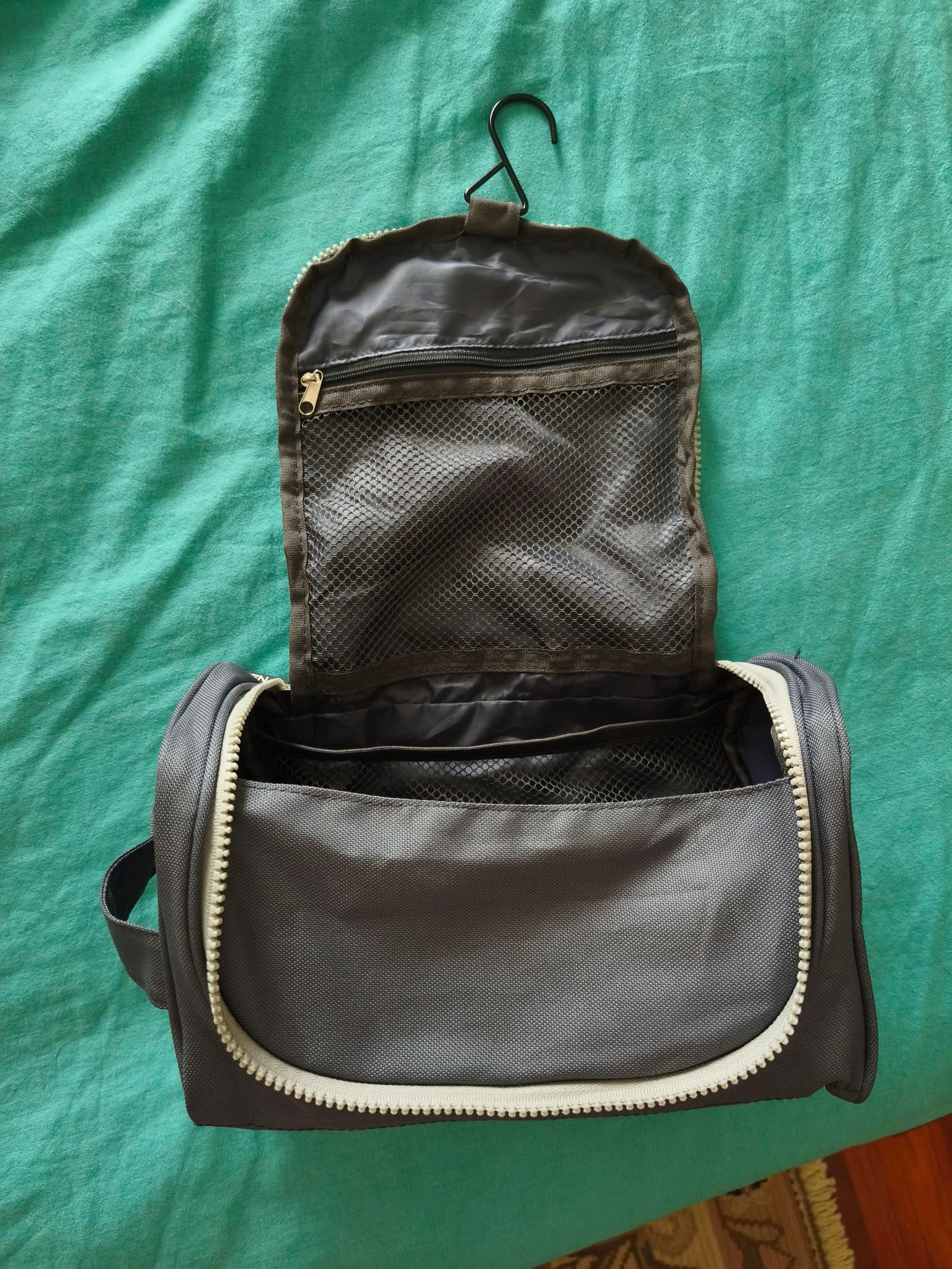 Nécessaire Men Care Novo (24x15x11) / Trousse de toilette Homme